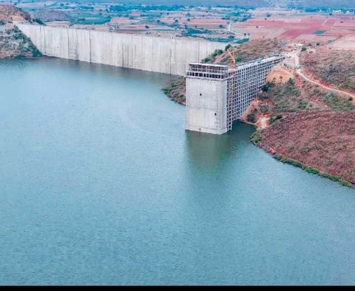 నల్లమలసాగర్‌ను చూసేందుకు భారీగా సందర్శకులు - Udayam