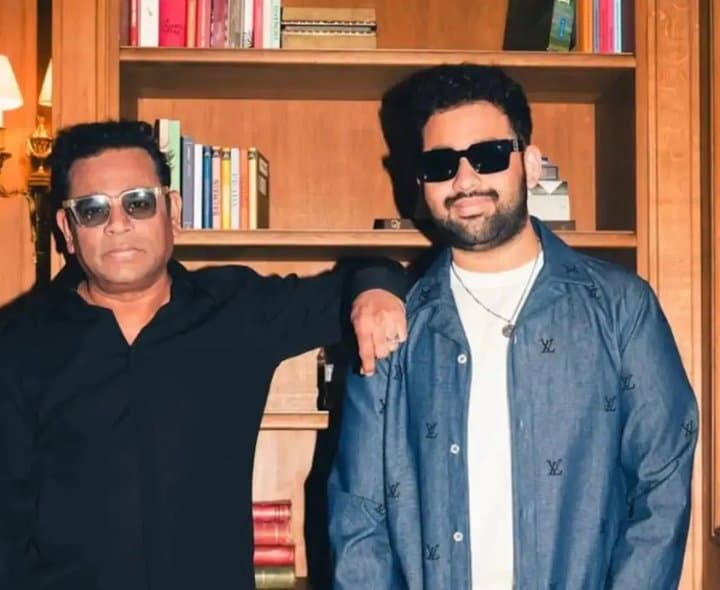 అమీన్‌ కారును ఢీకొట్టిన ట్యాక్సీ