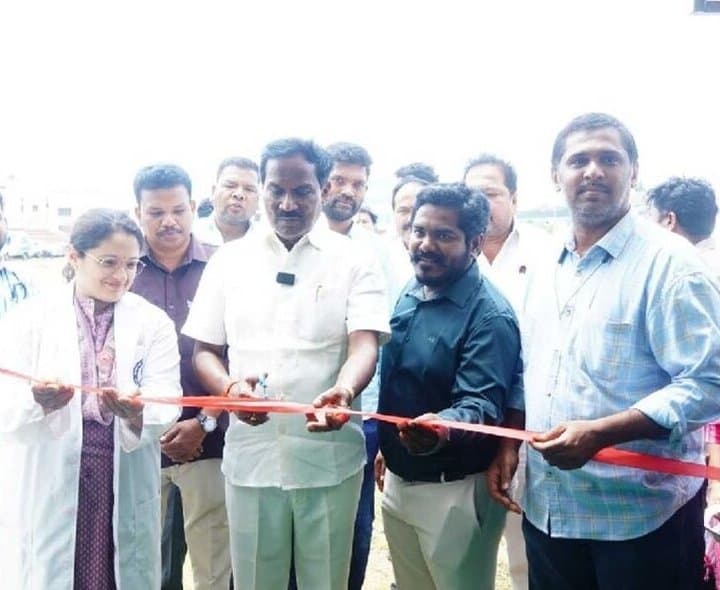 బీఆర్‌ స్టేడియంలో మెగా హెల్త్‌ క్యాంపు