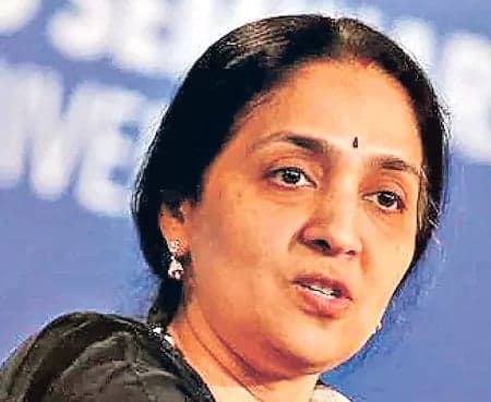 చిత్రా రామకృష్ణ పిటిషన్‌ను తిరస్కరించిన సుప్రీంకోర్టు