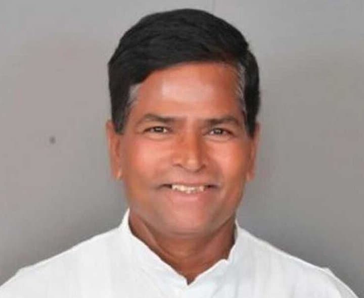 చిన్నారెడ్డి వ్యాఖ్యలపై భిన్నాభిప్రాయాలు