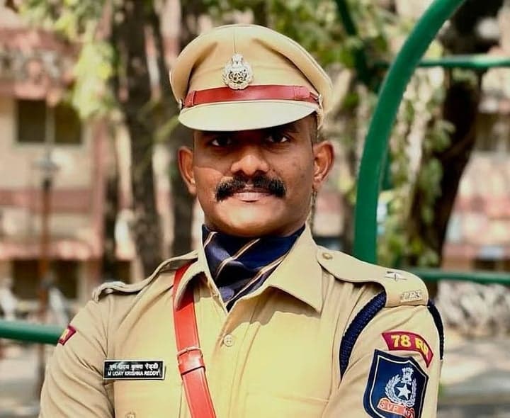 ట్రైనీ IPSకి షరతులతో కూడిన బెయిల్