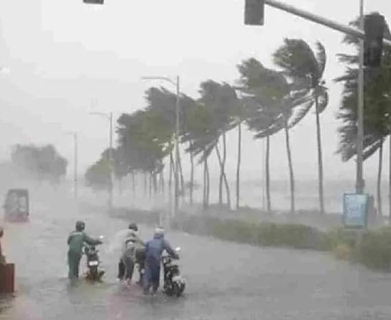 ఏపీలో భారీ వర్షాలు.. ఎల్లో అలర్ట్
