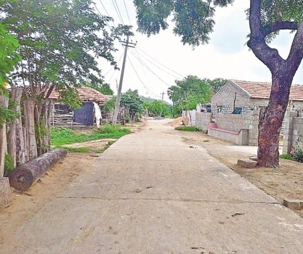 తాడిచెర్ల గని: ఉపాధికి బాట