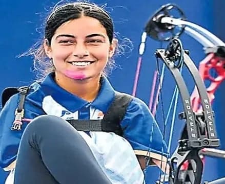 ఆసియా పారా క్రీడల్లో భారత్‌కు 2 స్వర్ణాలు