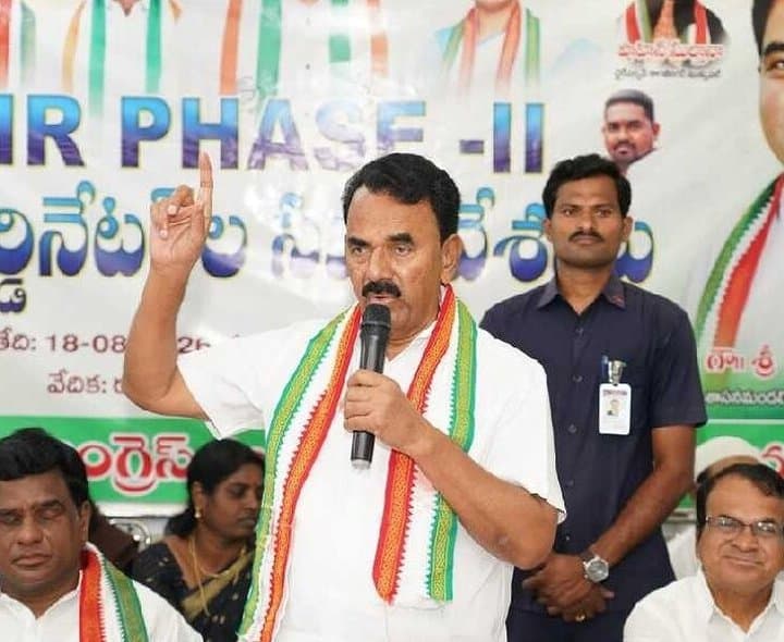 అర్హులైన ప్రతి ఓటు కాపాడాలి: జూపల్లి