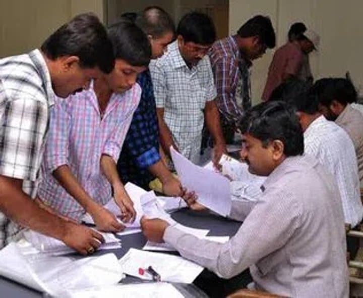 ఈనెల 28 లోగా సెల్ఫ్ రిపోర్టింగ్ తప్పనిసరి: TS EAPCET
