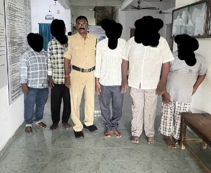 ఆచంటలో ఐదుగురు పాత నేరస్తుల బైండోవర్ - Udayam