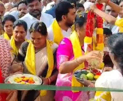 పెనుకొండలో ఘనగిరి పార్కు ప్రారంభించిన మంత్రి - Udayam
