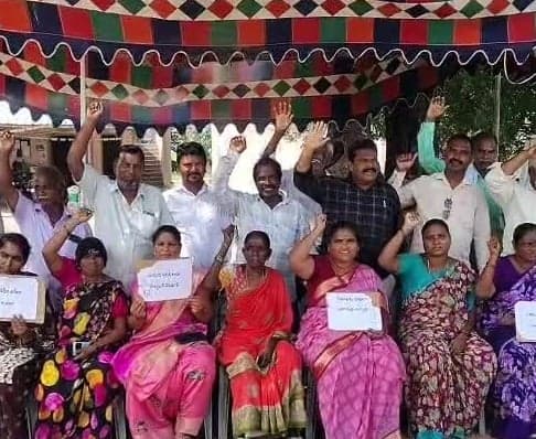 29వ రోజుకు ఉంగుటూరులో VRAల నిరసన  - Udayam
