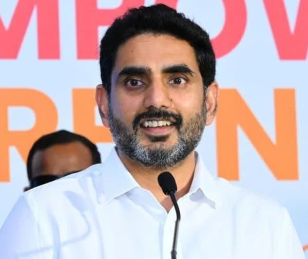 రాజకీయాల్లో చంద్రబాబే 'విరాట్ కోహ్లీ': మంత్రి లోకేష్ - Udayam Digital