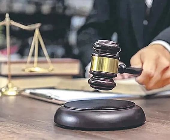 పోలీస్ స్టేషన్‌కు పిలిస్తే వెళ్లాలా