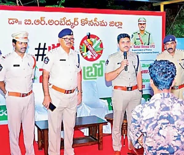 డ్రగ్స్ డిటెక్షన్ కిట్లతో చెక్