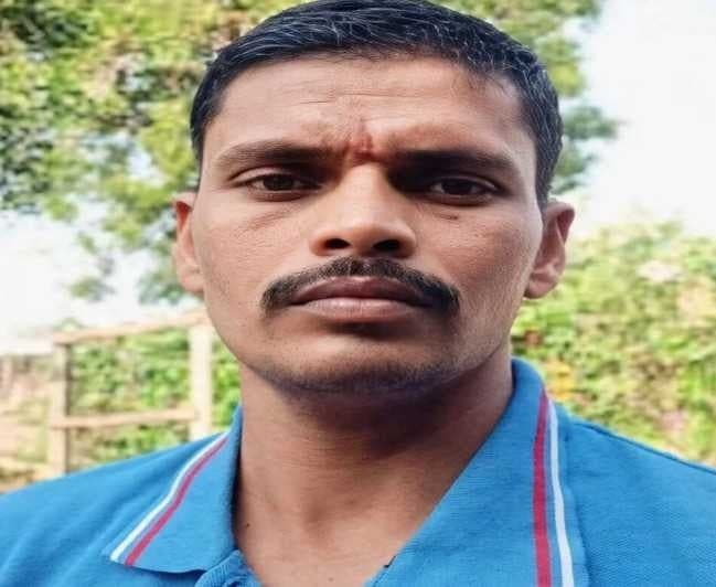గణపురంలో విద్యుదాఘాతంతో వ్యక్తి మృతి - Udayam
