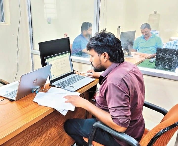 సర్‌ ప్రక్రియలో వేలాది అనర్హ ఓట్లు గుర్తింపు