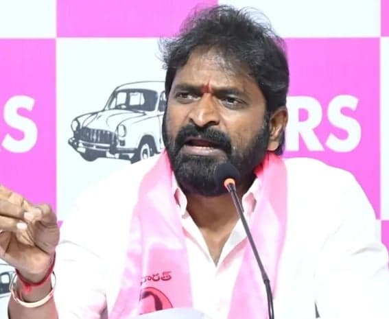 సైఫాబాద్‌ పీఎస్‌లో దాడి యత్నం