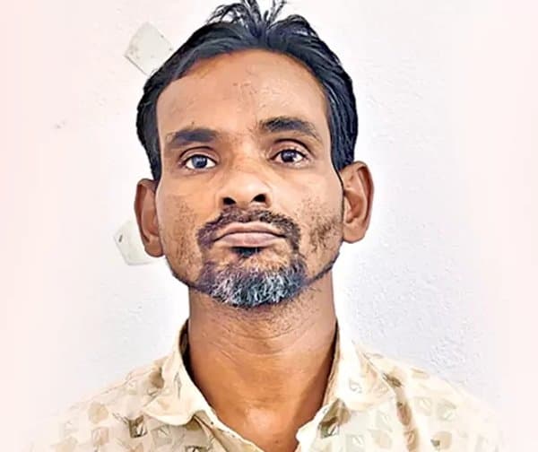 పగలు రంగులు.. రాత్రి చోరీలు