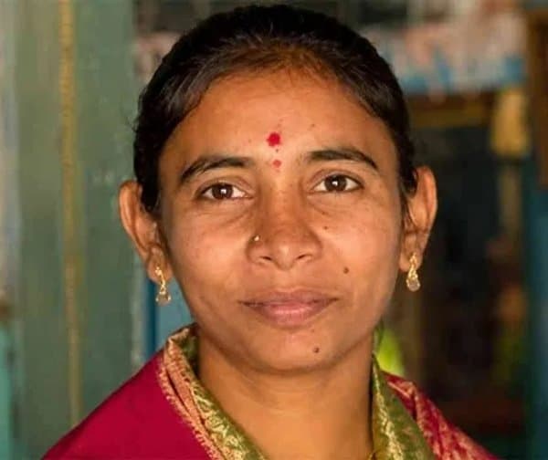 మహిళా సర్పంచ్ ఆత్మహత్య