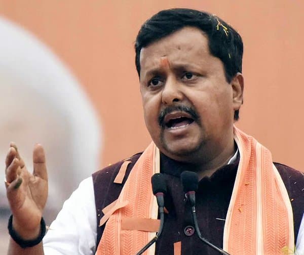 తెలంగాణను కాంగ్రెస్ ఏటీఎంగా మార్చింది: నితిన్ నబీన్