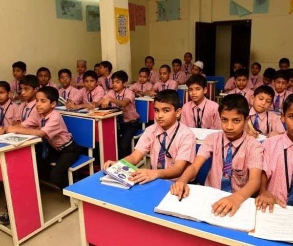 మైనార్టీ గురుకులంలో స్పాట్ అడ్మిషన్లు