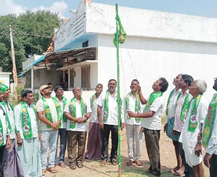 కల్వలలో కల్లుగీత కార్మిక సంఘం ఆవిర్భావ దినోత్సవం - Udayam