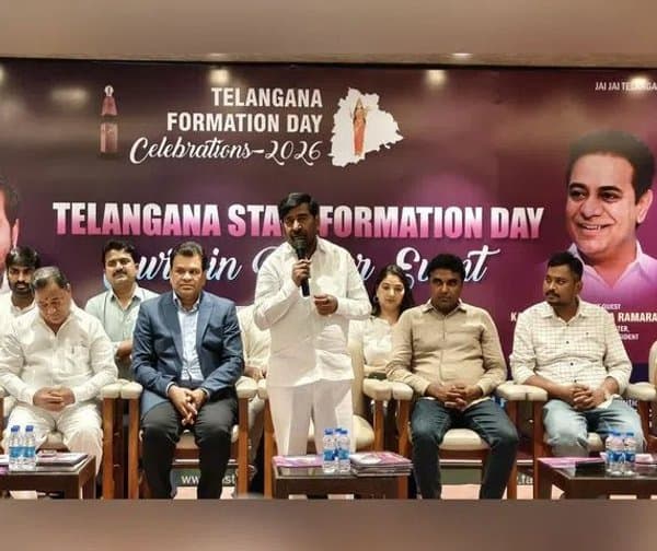 కేటీఆర్ మలేషియా పర్యటన బ్రోచర్ ఆవిష్కరణ - Udayam Digital