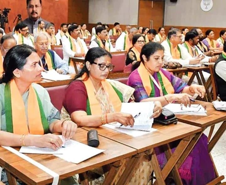 భాజపా జాతీయ భేటీలో ఏపీ నేతలు