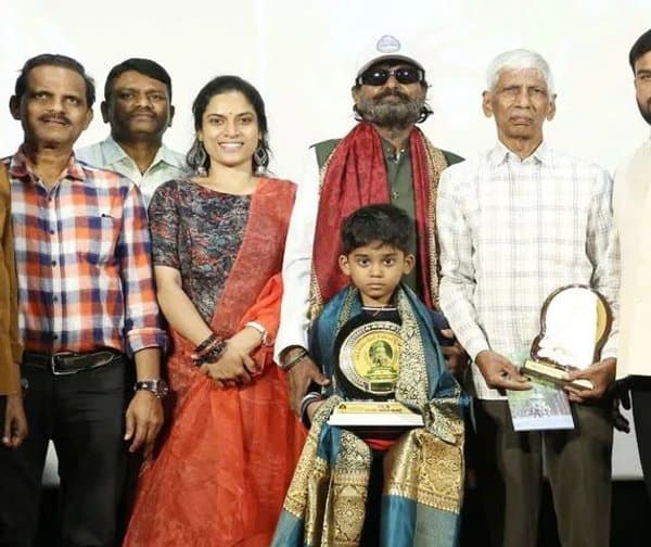 విశ్వామిత్ర చౌహాన్‌కు వనజీవి రామయ్య పురస్కారం