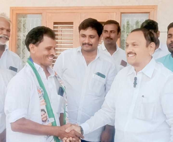 మైదుకూరు తొలి ఎంపీటీసీ అభ్యర్థిగా ఓబయ్య