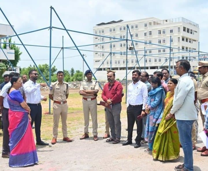 జగిత్యాలలో స్వాతంత్ర దినోత్సవ ఏర్పాట్ల పరిశీలన