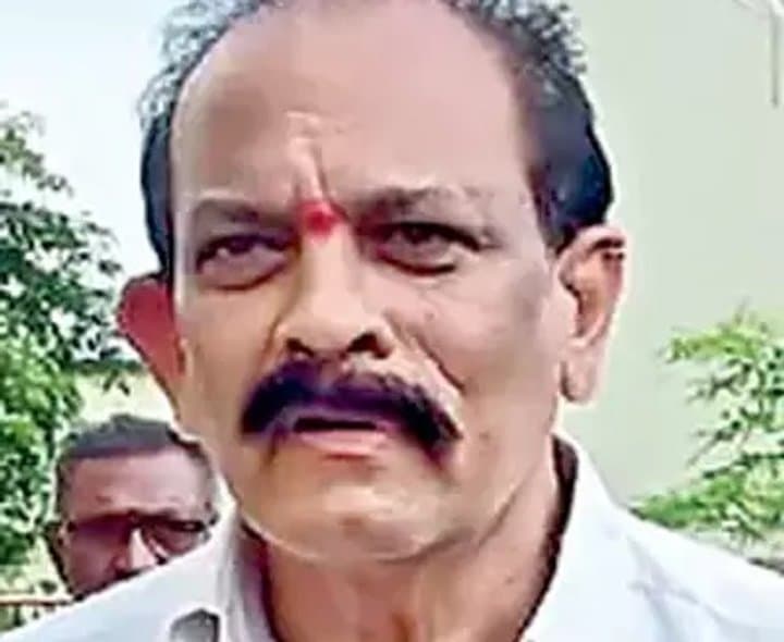 విజయ డెయిరీకి చలసాని రాజీనామా