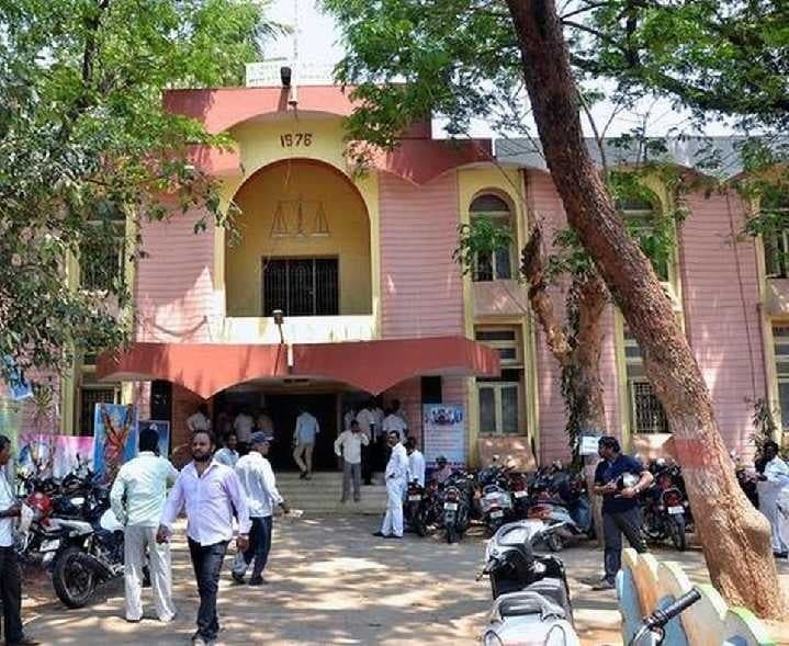 చెల్లని చెక్కు కేసులో ఏడాది జైలు - Udayam
