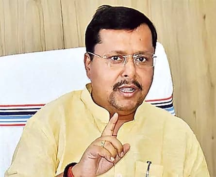 విపక్ష ర్యాలీ వేళ నితిన్‌ నబీన్‌ కీలక భేటీలు