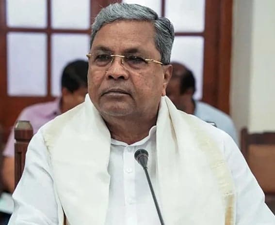 కర్ణాటక సీఎంపై కేంద్ర మంత్రి విమర్శలు - Udayam