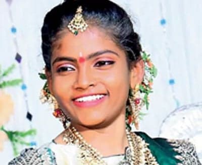 మాట వినట్లేదని కుమార్తెను హత్య చేసిన తల్లి