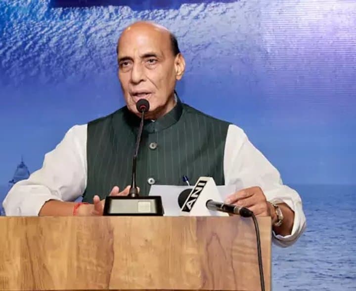 పాక్‌పై రాజ్‌నాథ్‌ విమర్శలు