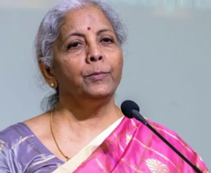 సామాన్యులను తిప్పకండి: నిర్మలా సీతారామన్ హితబోధ