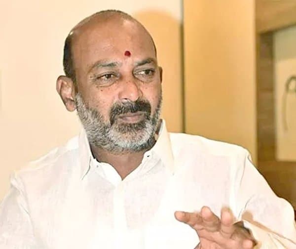 చట్టం ముందు అందరూ సమానమే: బండి సంజయ్ - Udayam Digital