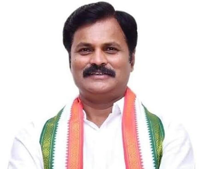కాలనీ సమస్యలపై ఎమ్మెల్యే స్పందన