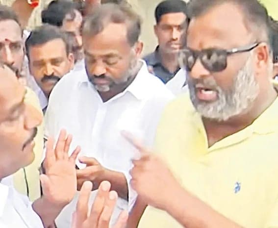 మదనపల్లె ఎన్నికలపై వివాదం - Udayam