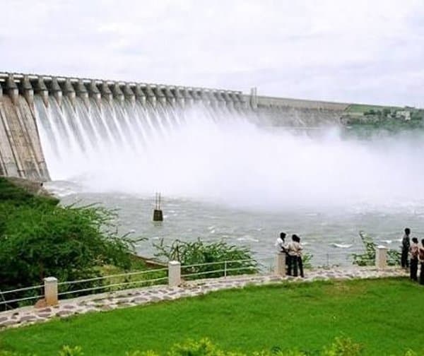 మేడిగడ్డ బ్రేక్.. సీతారామ రూట్ క్లియర్