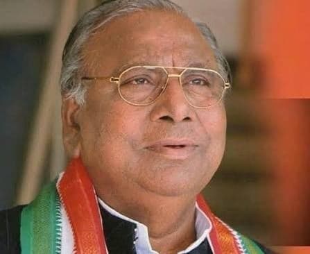 పేపర్ లీక్‌పై విద్యార్థుల ఉద్యమానికి రాహుల్ మద్దతు