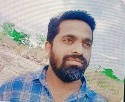 టెంపో ఢీకొని యువకుడి మృతి - Udayam
