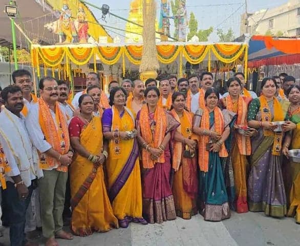 సిరిసిల్లలో పద్మావతి అమ్మవారికి ఒడిబియ్యం సమర్పణ - Udayam
