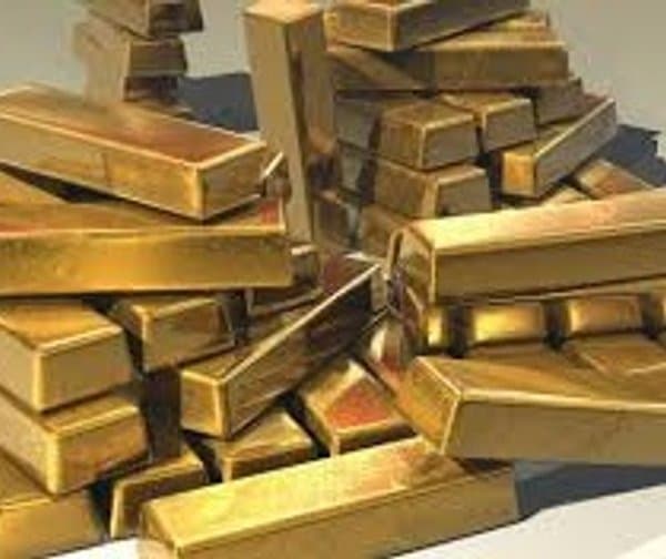 గౌహతీ లో భారీగా పట్టుబడిన బంగారం