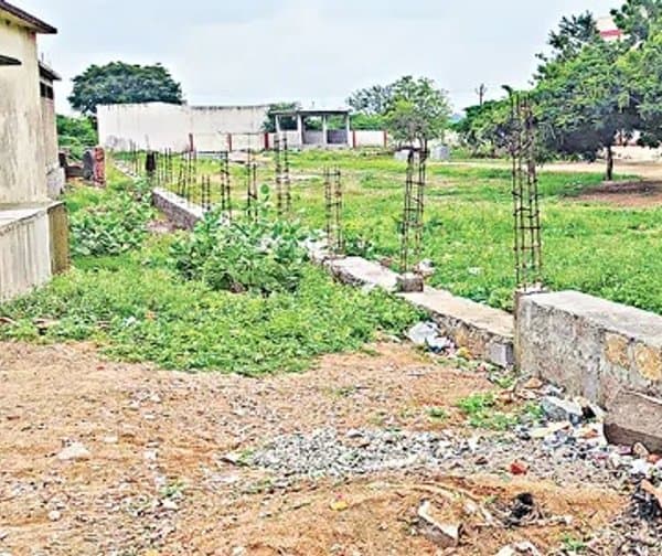 ఎమ్మెల్యేలకు నిధుల కటకట