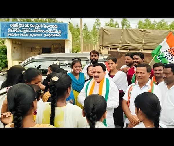 కేంద్ర మంత్రుల రాజీనామాకు డిమాండ్ - Udayam Digital