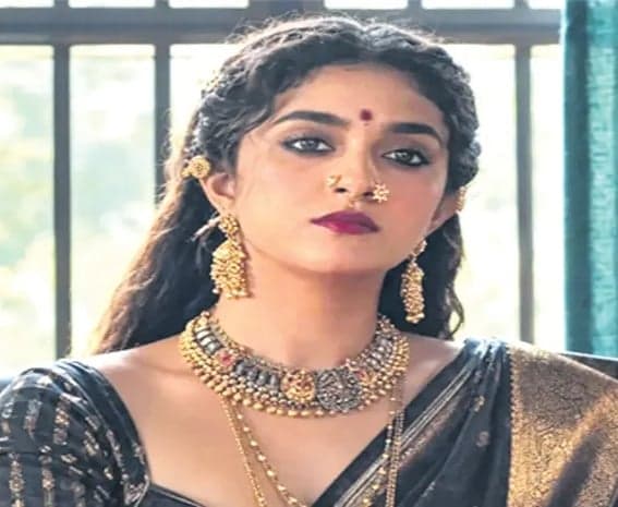 ‘అక్క’లో భవాని పాత్రకు భిన్న కోణాలు: కీర్తీ సురేష్‌