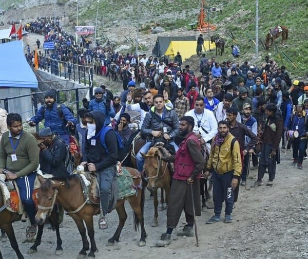 అమర్‌నాథ్ యాత్ర: ఆరో విడత భక్తుల ప్రయాణం