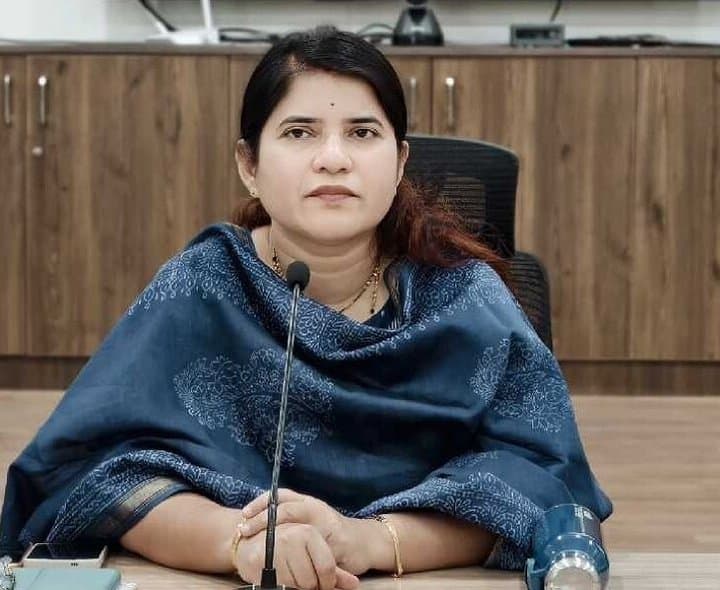ఎలక్టరల్ అబ్జర్వర్‌గా ఐఏఎస్ ప్రశాంతి నియామకం